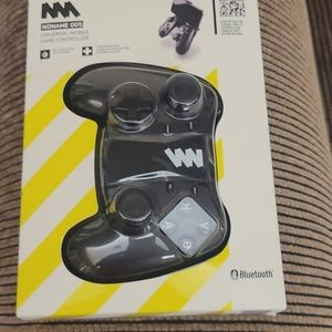 Universal mobile game controller